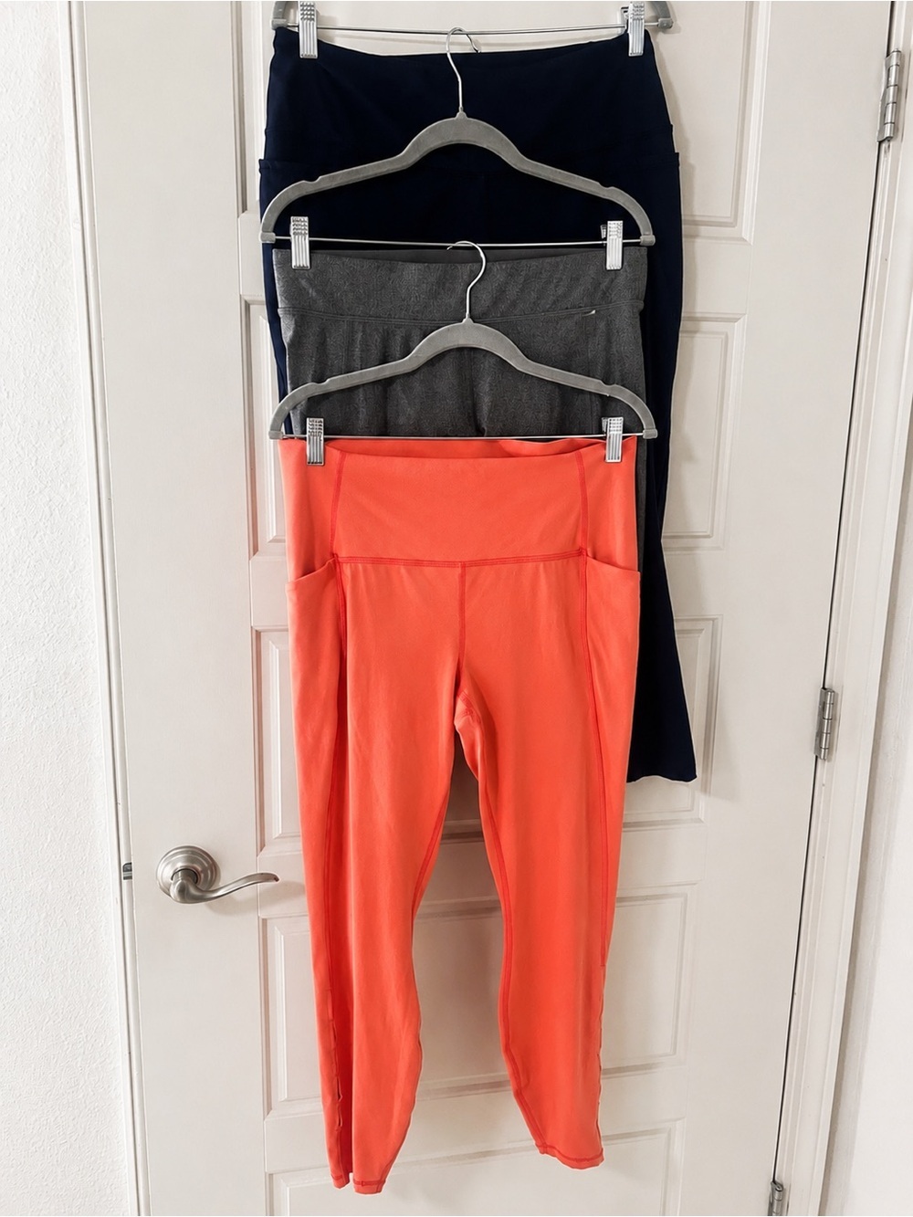 Bundle 3 Leggings XL Under Armour HeatGear Danskin All In Motion Workout Gym - Picture 2 of 6